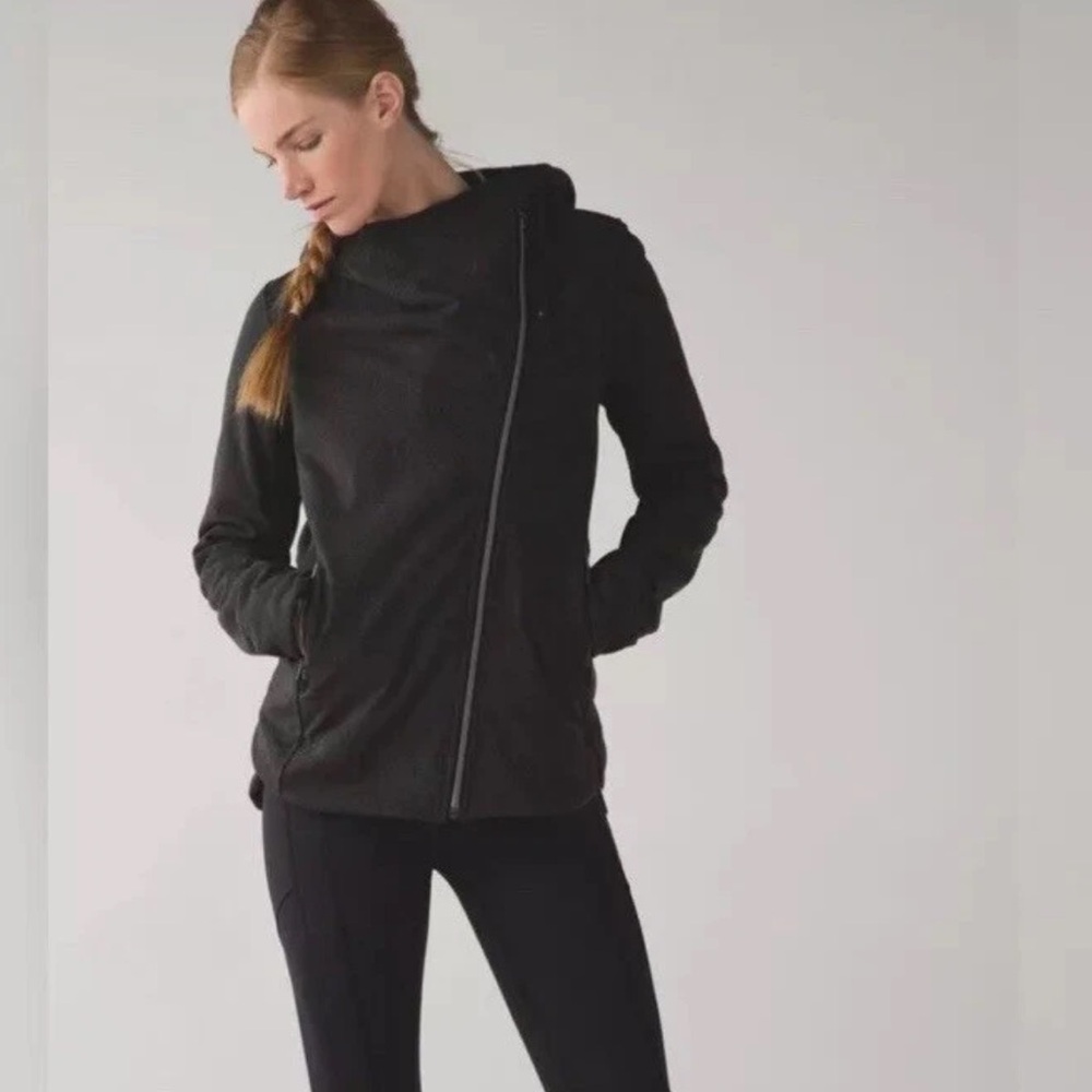 Lululemon Cozy Up Buttercup Jacket Black 12